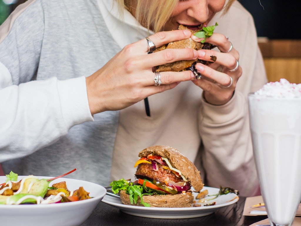 England to Slash Meat Intake by 30% Under New Food Strategy | Green Queen